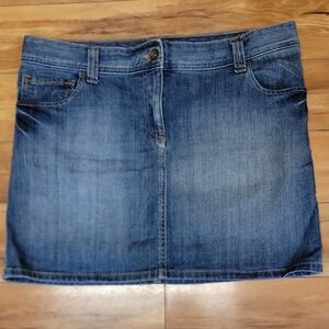 Tommy Hilfiger Size 14 Dark Blue Distressed Denim Mini Skirt